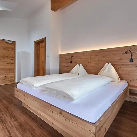 Κατάλυμα σε φάρμα Ransburggut Φλαχάου