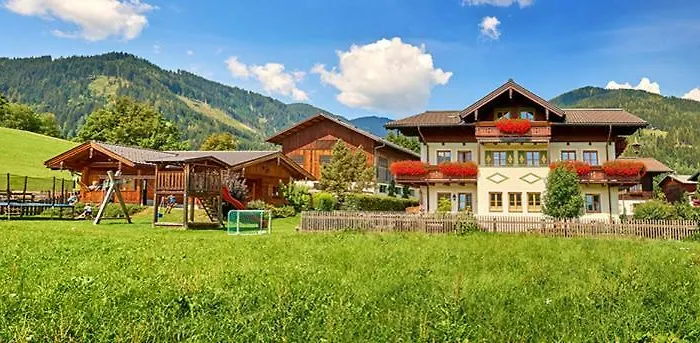 Farm stay Ransburggut *